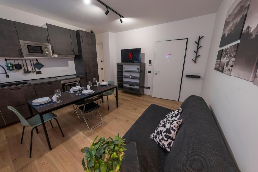 Vallarsa 10 - Int.04 Apartamento *